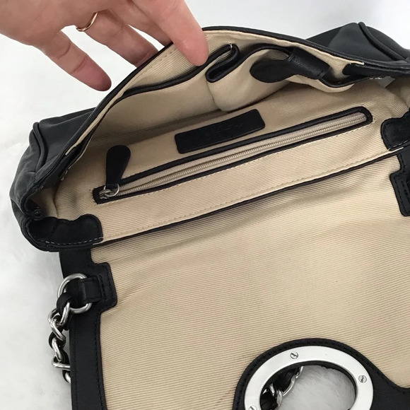 Talbots Quilted Leather Classic Clutch Shoulder Bag Silver Chain Hardware - Picture 12 of 14